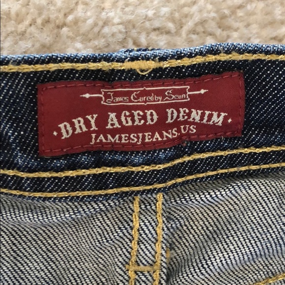 Jeans trimmed in gold - Picture 5 of 8